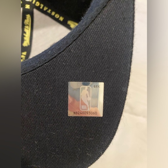 COPY - Authentic raptors SnapBack cap - Picture 5 of 8